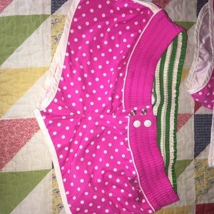 Billabong short board shorts -size L